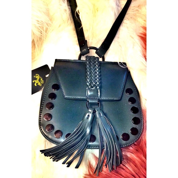 GOING GREEN! - Picture 1 of 4